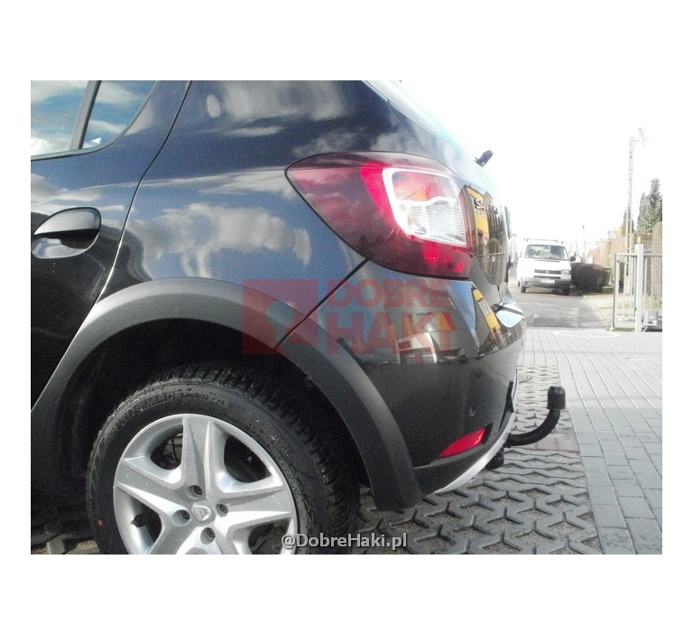 Hak holowniczy DACIA SANDERO STEPWAY 5 drzwi 2013-2016