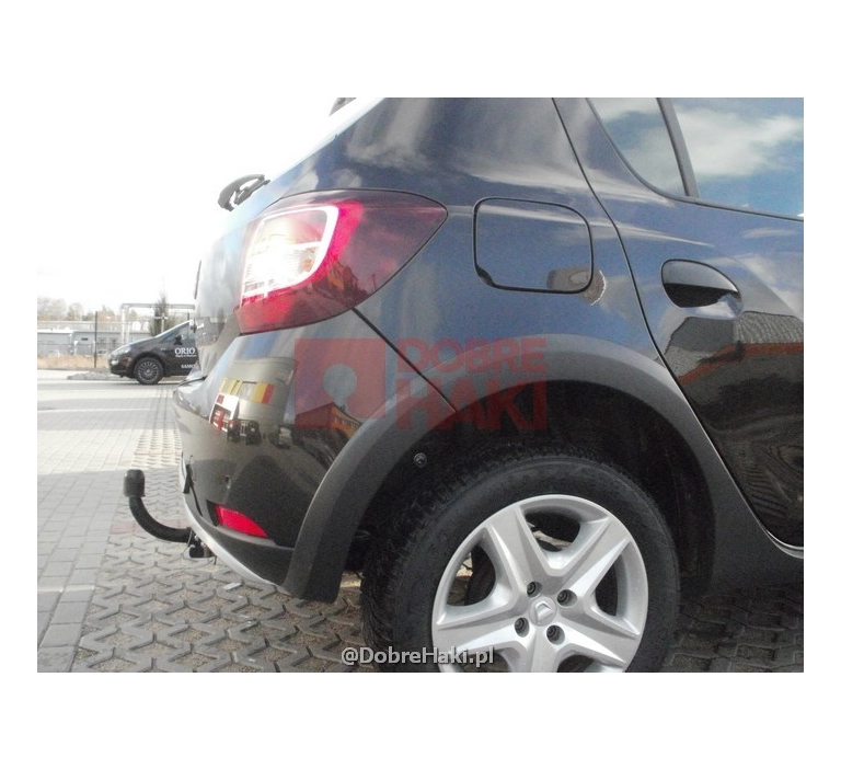 Hak holowniczy DACIA SANDERO STEPWAY 5 drzwi 2013-2016