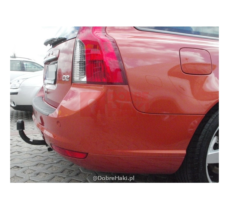 Hak holowniczy Volvo V50 Kombi 2004-