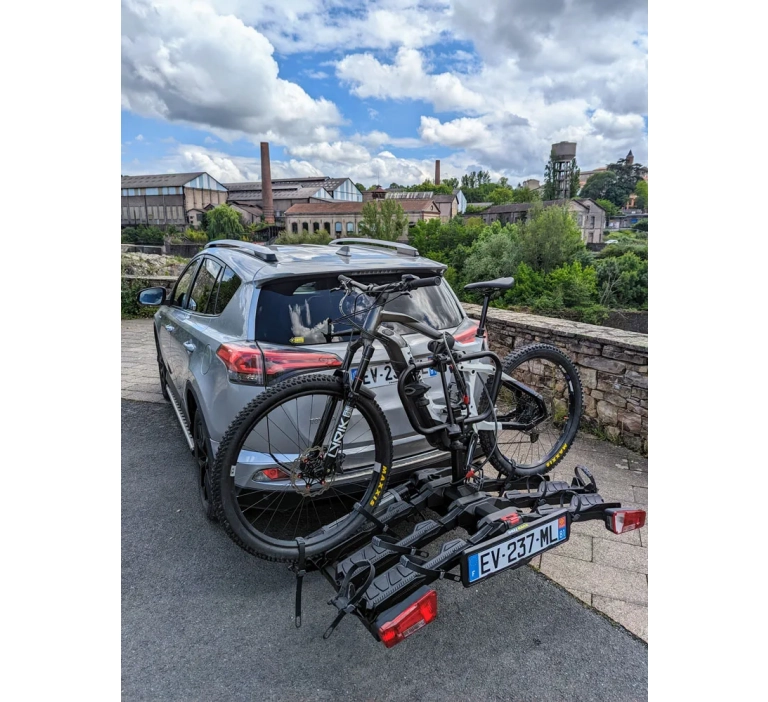 Bagażnik na hak dla 3 rowerów BuzzRack Scorpion PRO 3 | E-BIKE