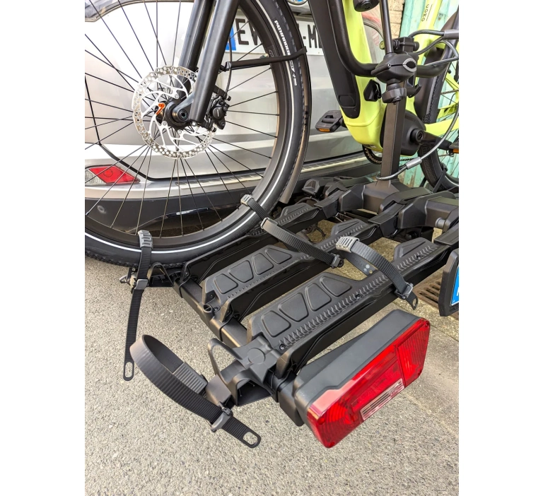 Bagażnik na hak dla 3 rowerów BuzzRack Scorpion PRO 3 | E-BIKE
