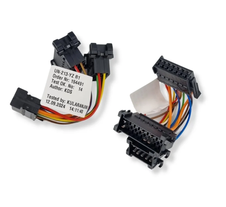 Adapter do wiązki dedykowanej ECS UN213ZZ