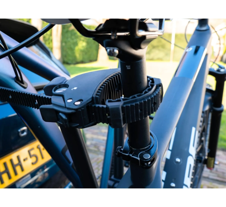 Bagażnik rowerowy na hak SPINDER TX3 LED