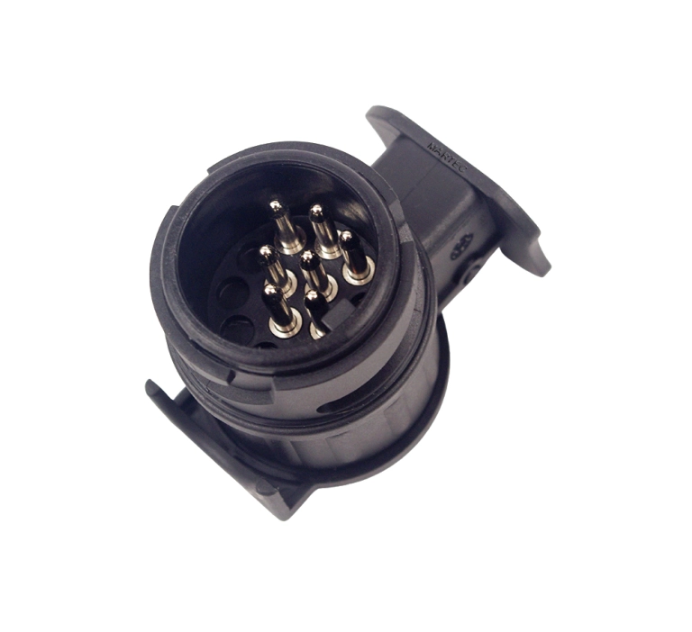 Adapter/przejściówka gniazda haka holowniczego 13/7 PIN